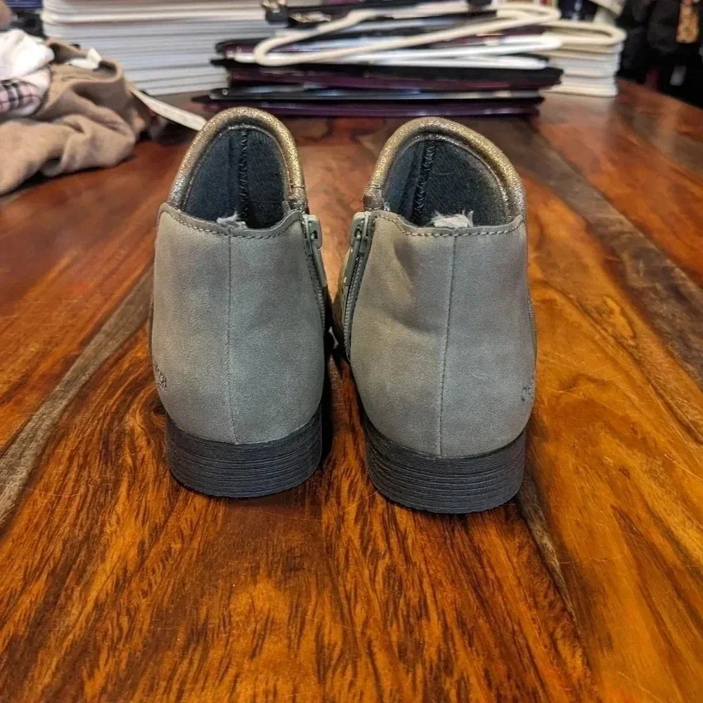 OSHKOSH B'GOSH Little Girls Estell Zipper Closure Ankle Boots